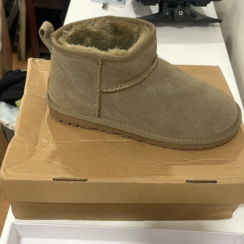 ultra mini boot in antelope
